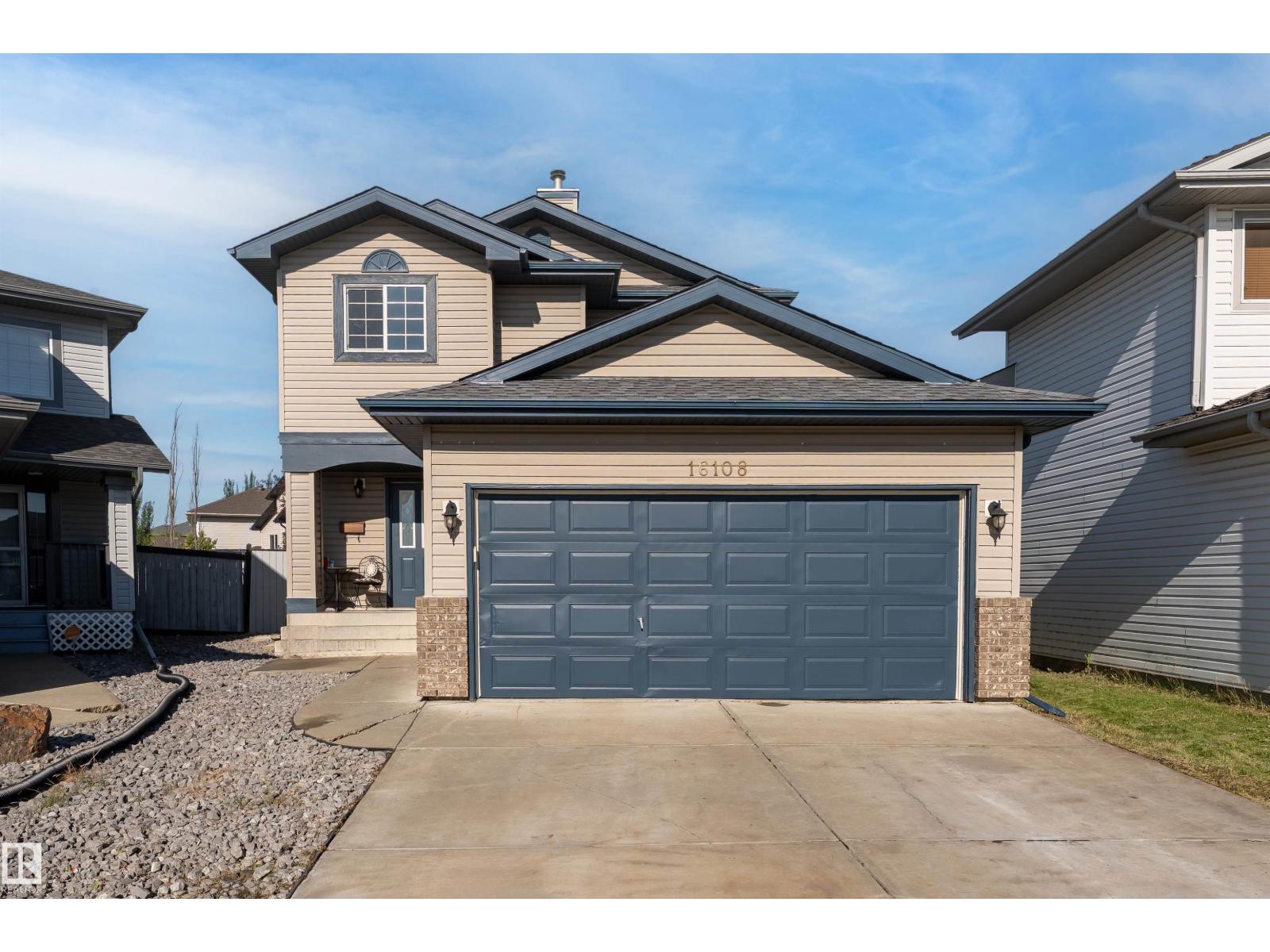 Photo 45 of 16108 130 St Nw, Edmonton AB