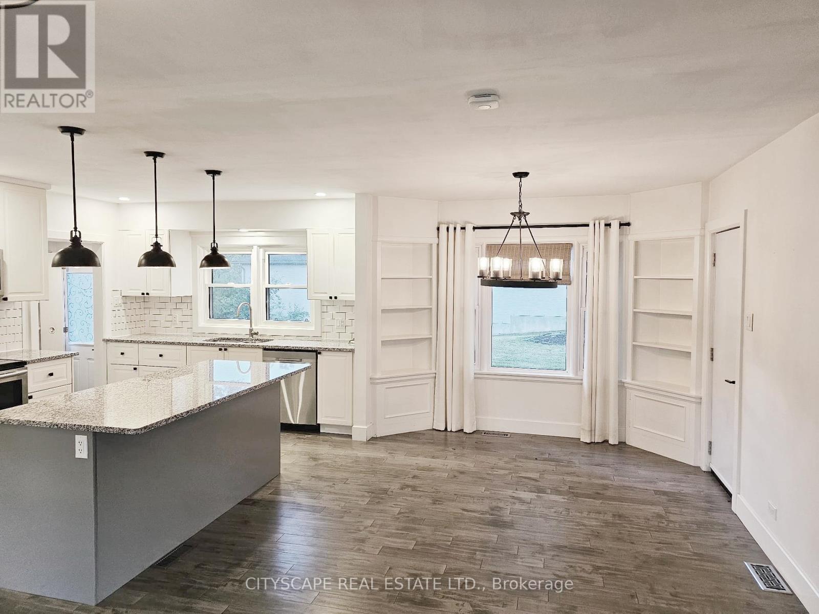 Photo 3 of 891 Riverside Drive, London North ON