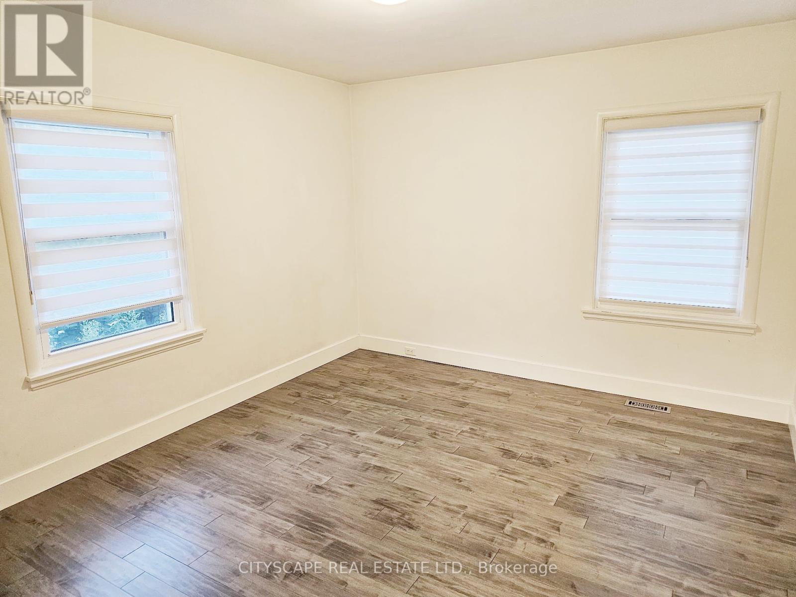 Photo 26 of 891 Riverside Drive, London North ON