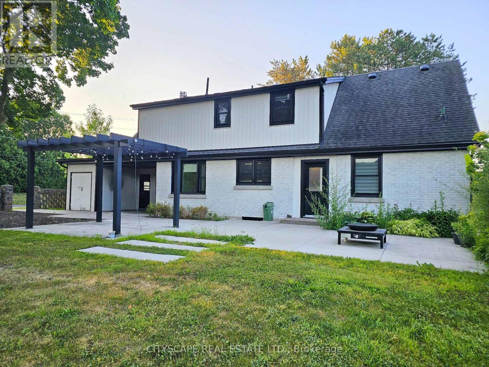 Photo 18 of 891 Riverside Drive, London North ON