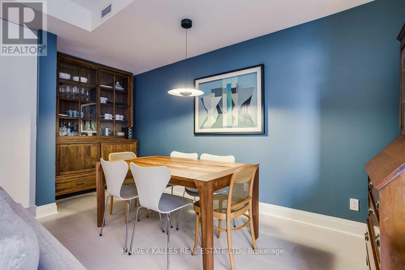 Photo 3 of C 105 243 Perth Avenue, Toronto ON