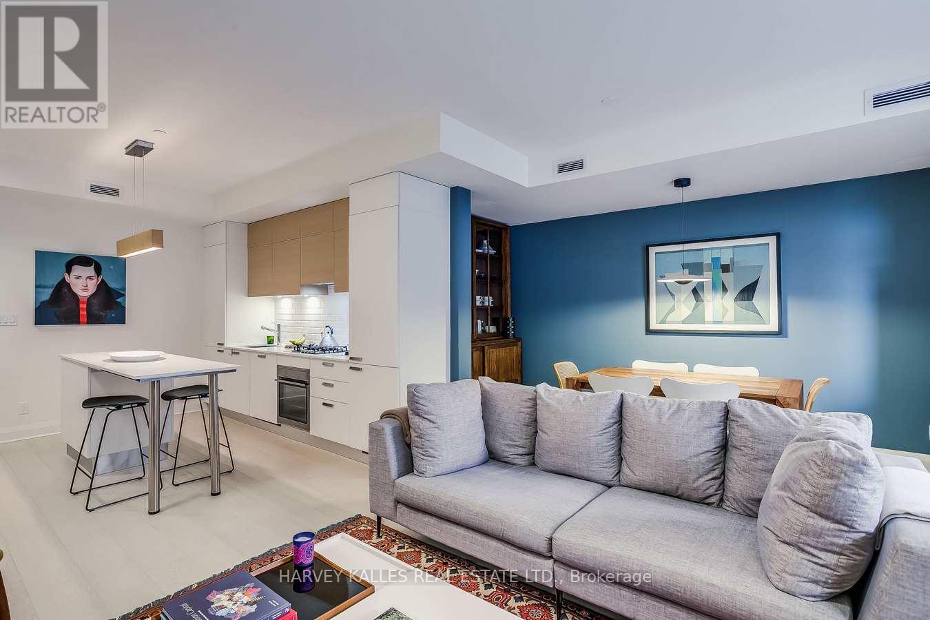 Photo 14 of C 105 243 Perth Avenue, Toronto ON