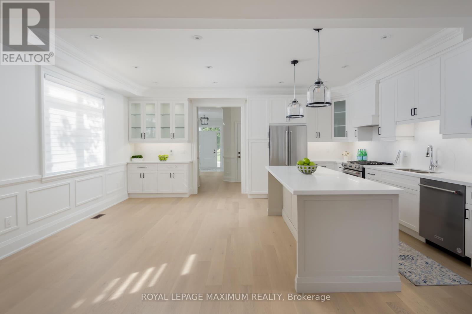Photo 23 of 39 B Gort Avenue, Toronto ON