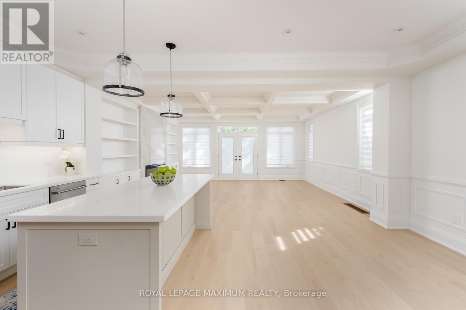 Photo 1 of 39 B Gort Avenue, Toronto ON