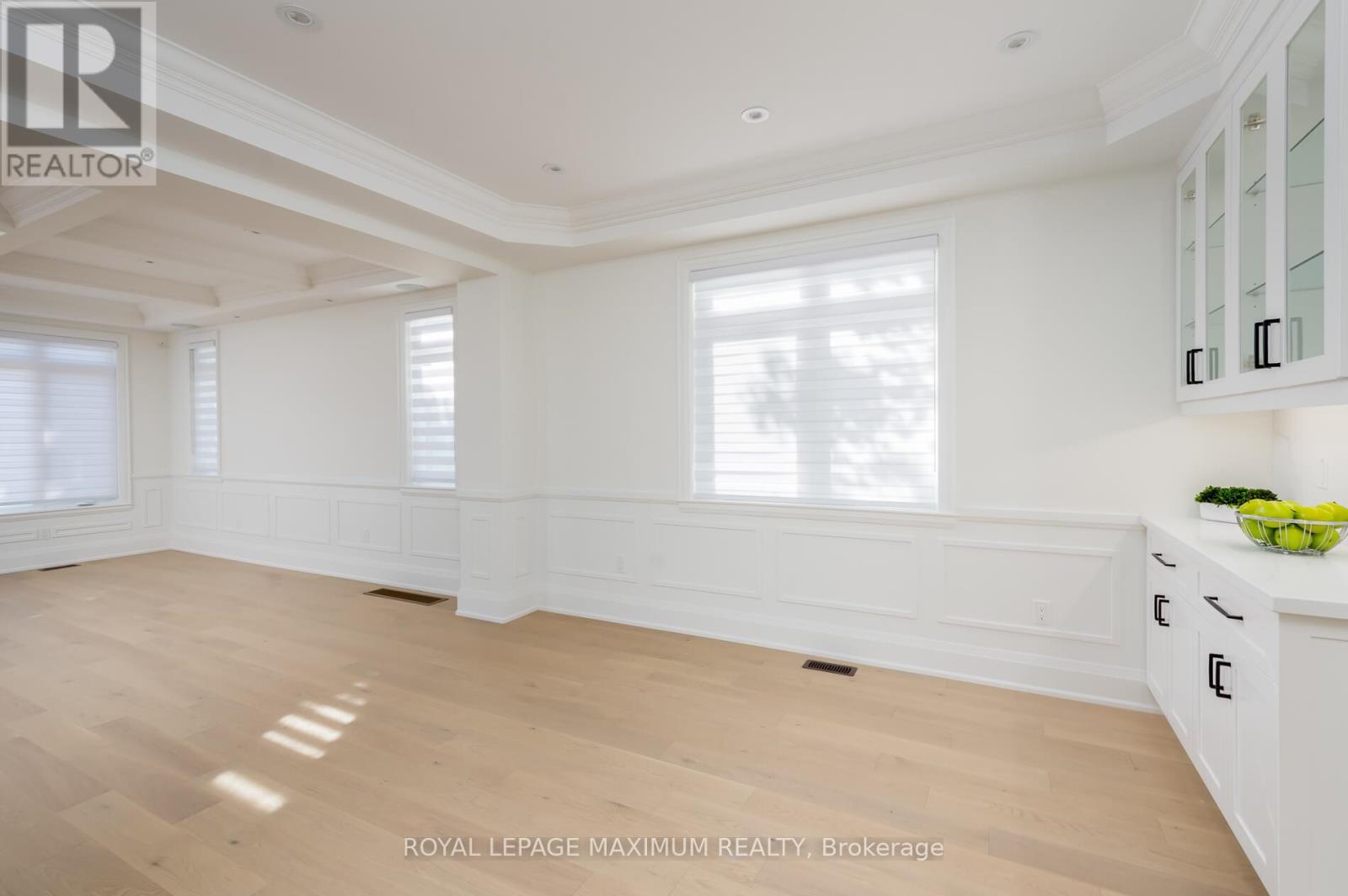 Photo 30 of 39 B Gort Avenue, Toronto ON