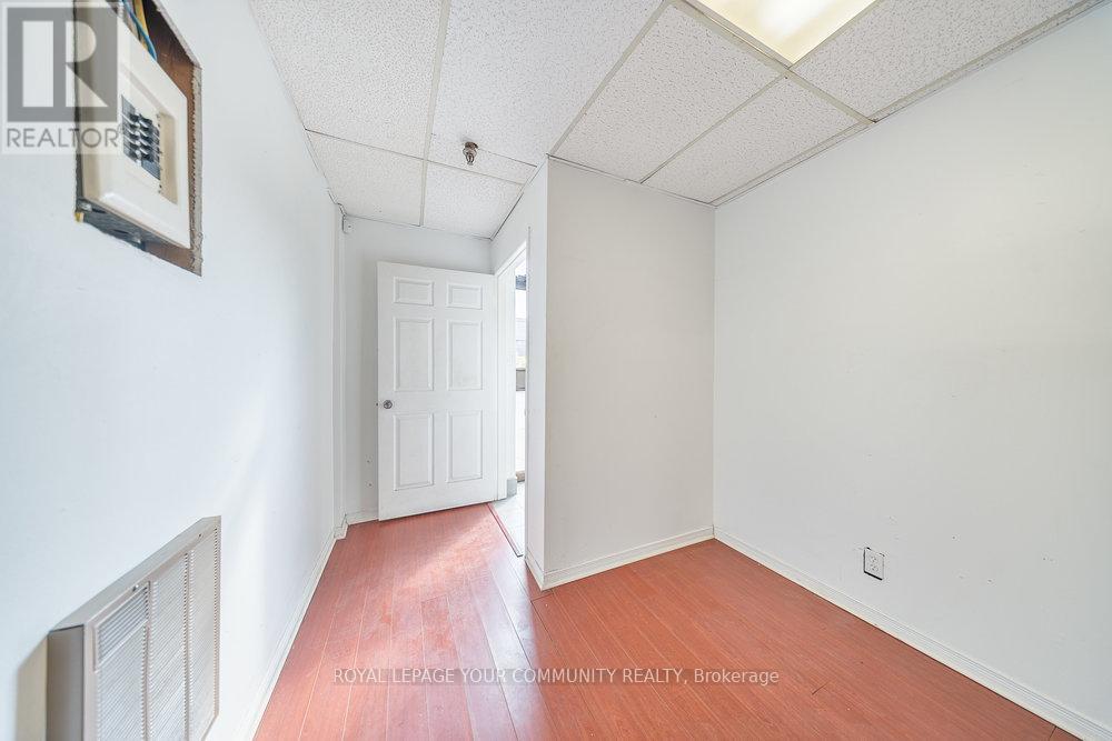 Photo 26 of C 11 7171 Torbram Road, Mississauga ON