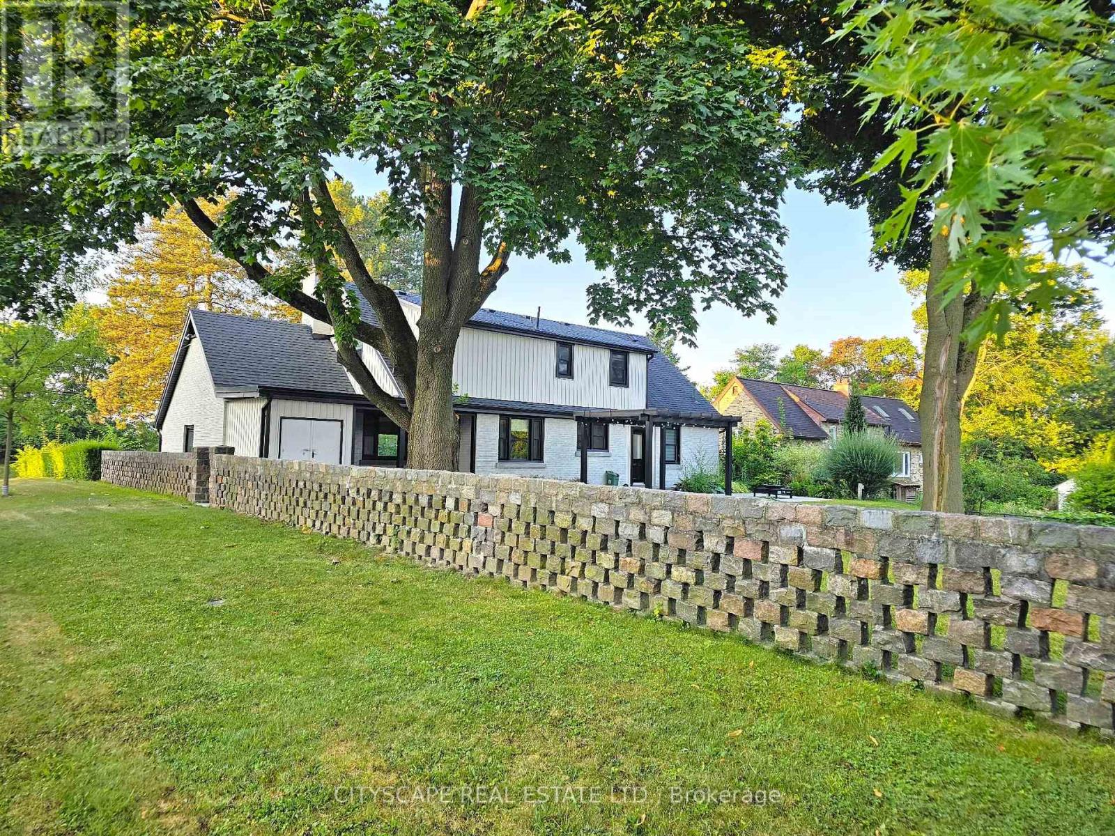Photo 34 of 891 Riverside Drive, London North ON