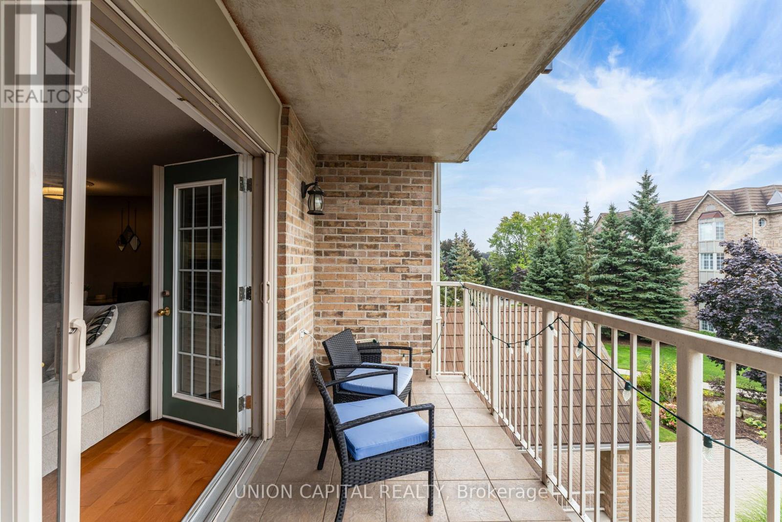 Photo 15 of F 304 216 Plains Road W, Burlington ON