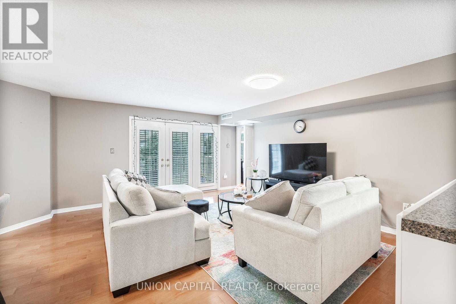 Photo 14 of F 304 216 Plains Road W, Burlington ON