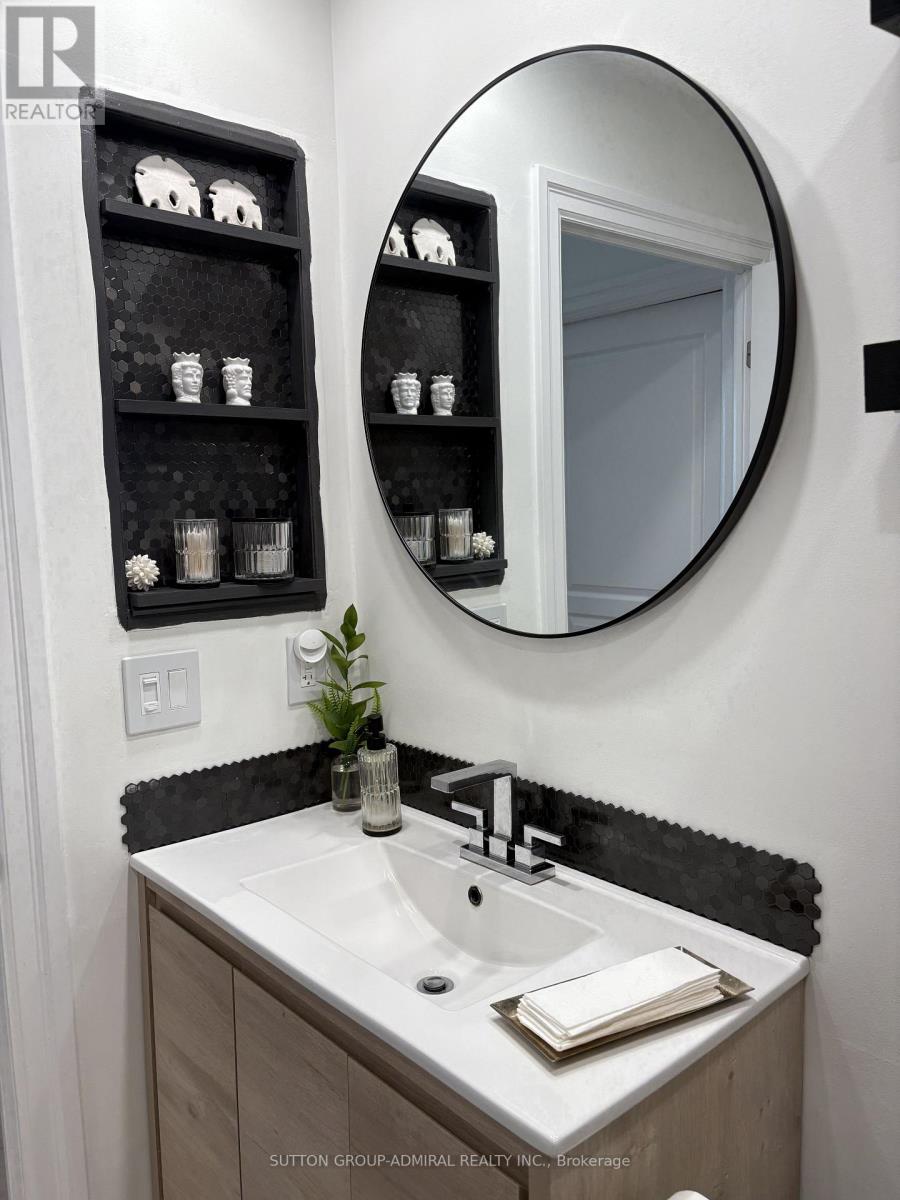 Photo 8 of 503 2087 Lakeshore Boulevard, Toronto ON