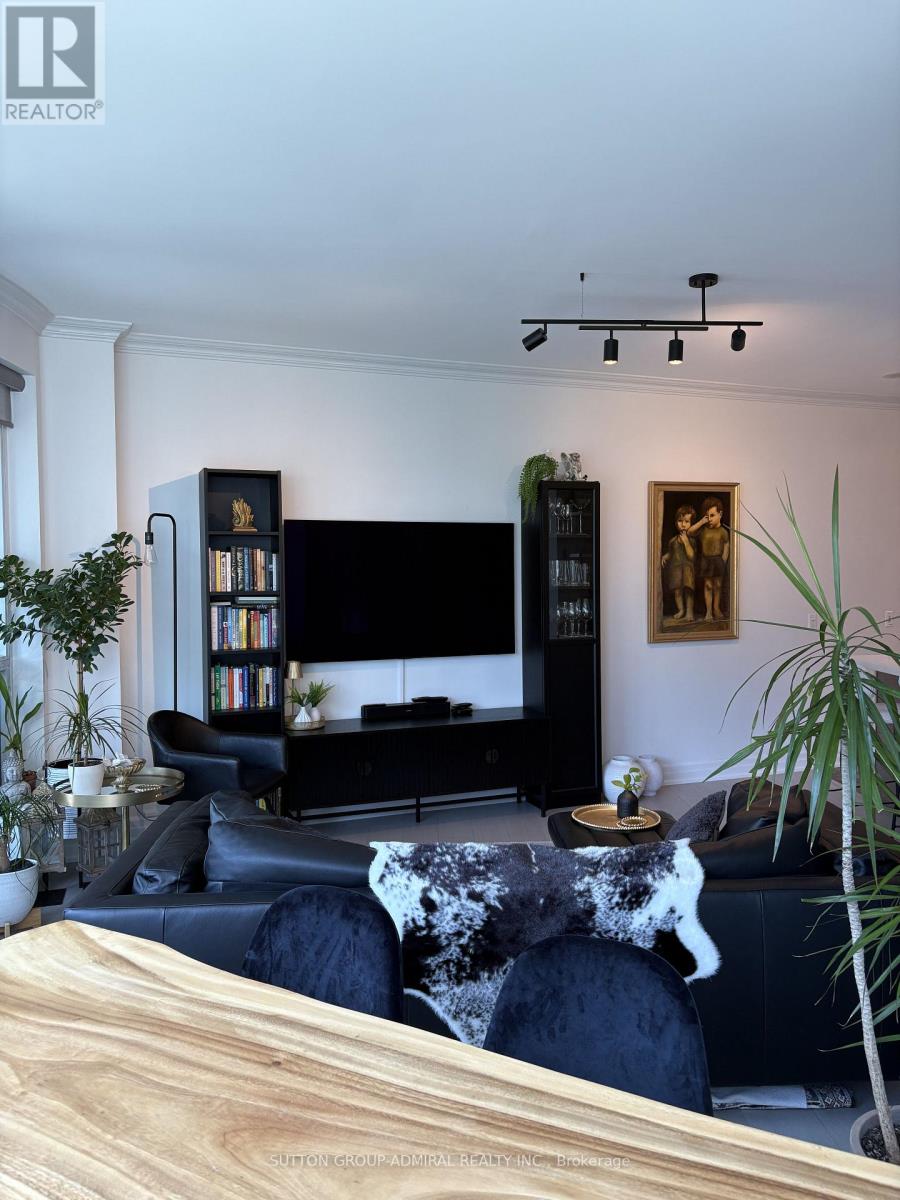 Photo 16 of 503 2087 Lakeshore Boulevard, Toronto ON