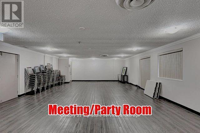 Photo 12 of 15 2001 Bonnymede Drive, Mississauga ON