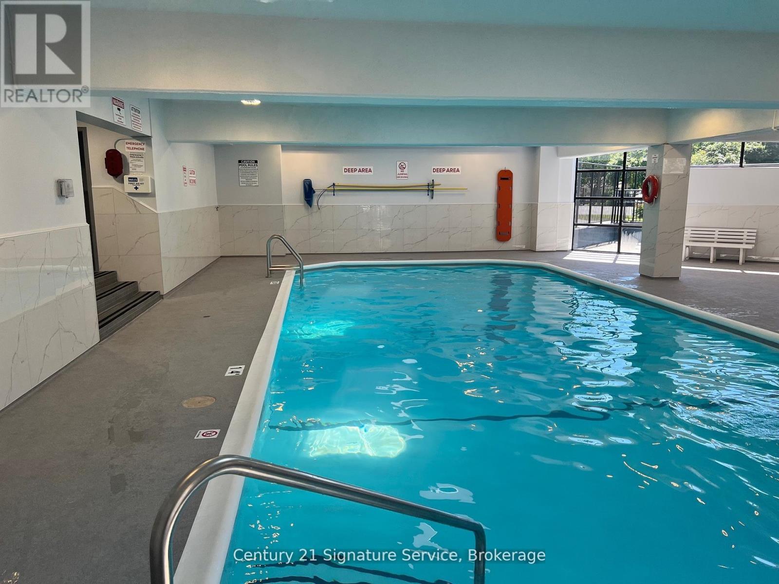 Photo 24 of 15 2001 Bonnymede Drive, Mississauga ON