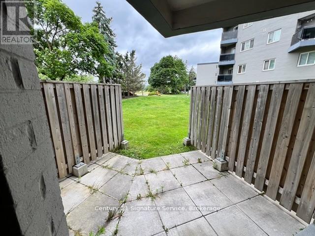 Photo 22 of 15 2001 Bonnymede Drive, Mississauga ON