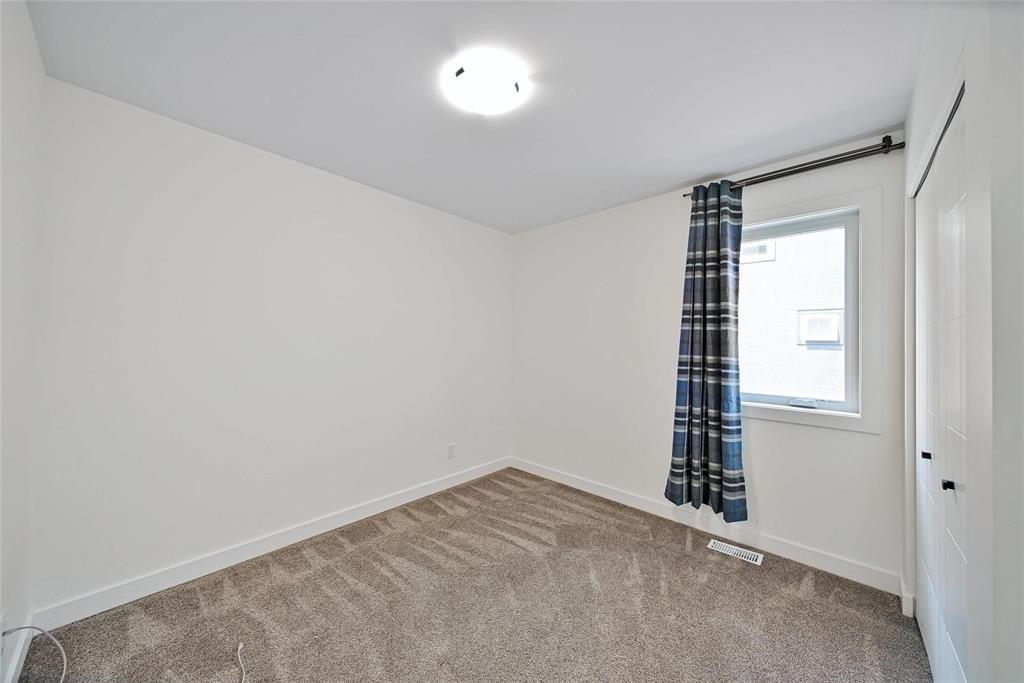Photo 5 of 24 Willow Lane, St Adolphe MB
