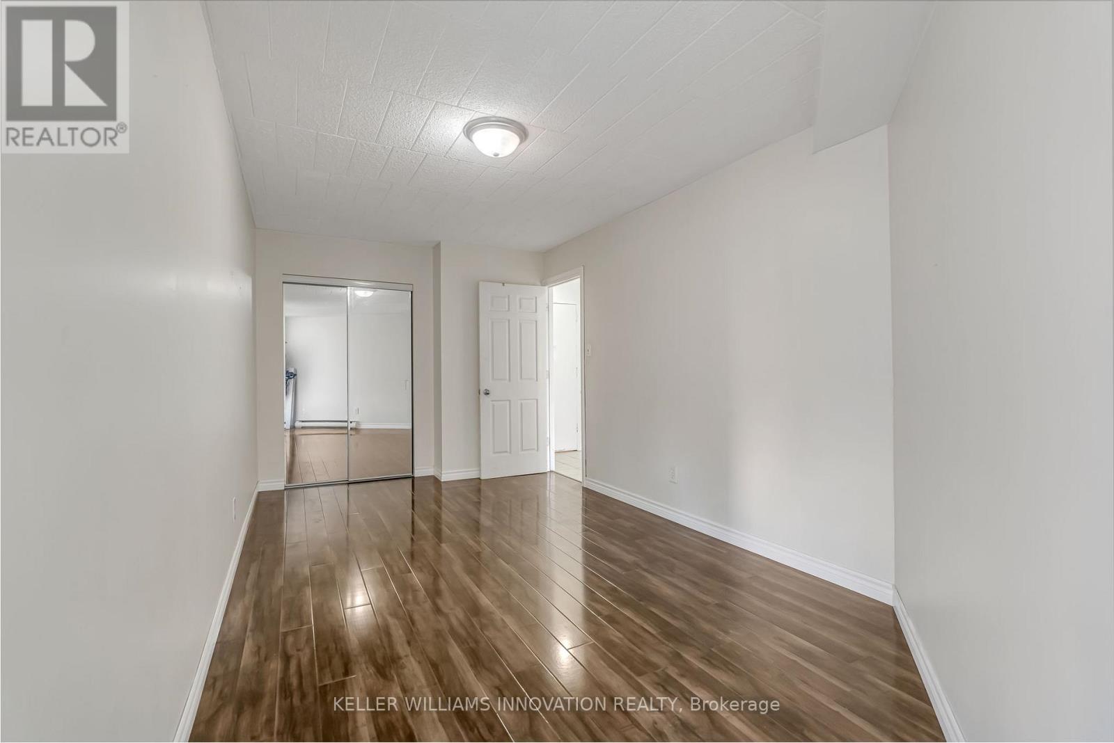 Photo 7 of 307 91 Conroy Crescent, Guelph ON