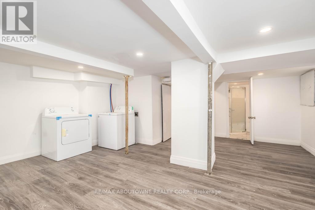 Photo 14 of 126 Harmony Avenue, Hamilton ON