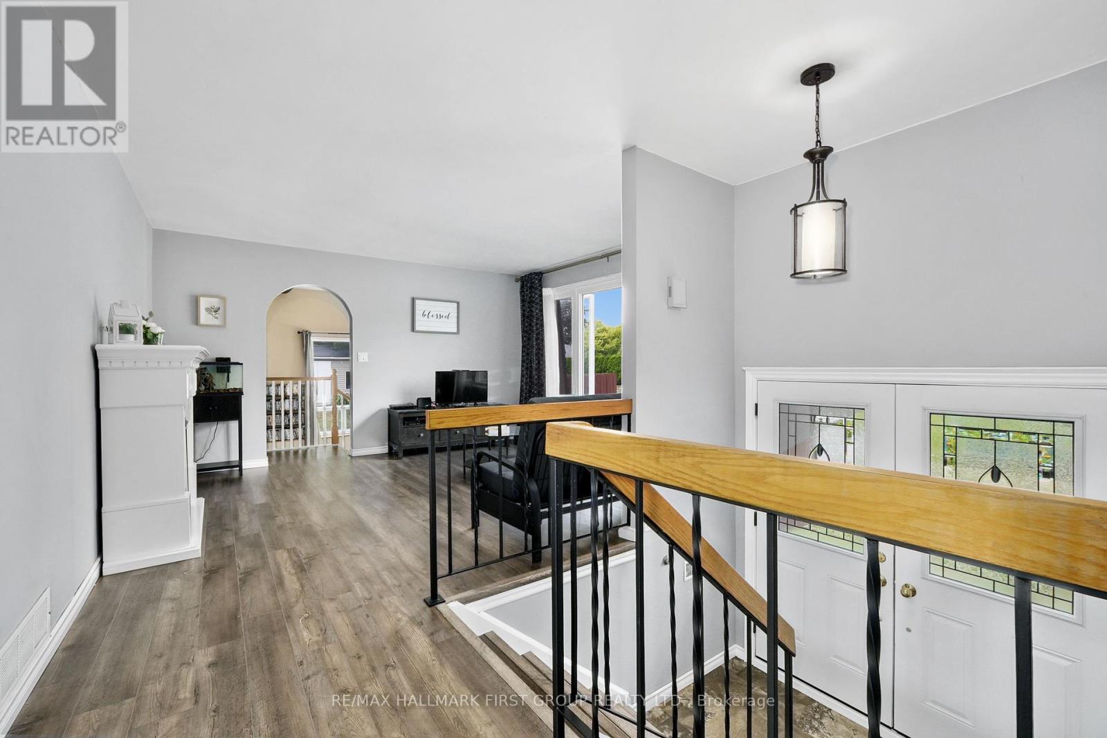 Photo 6 of 605 Burwash Street, Cobourg ON