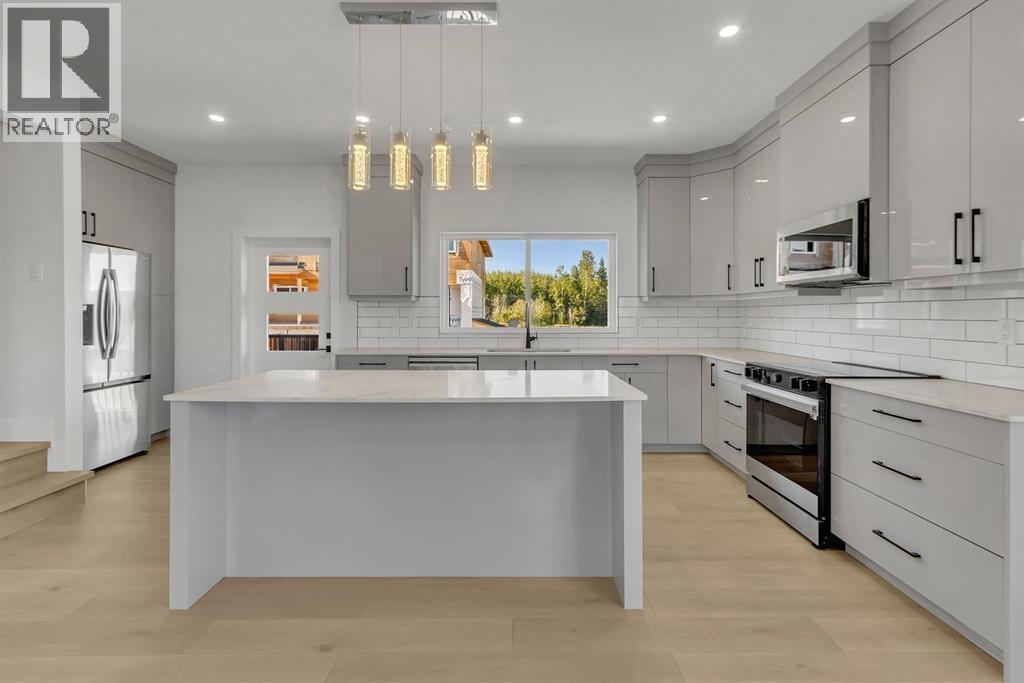 1201 2395 ROWE STREET, Prince George