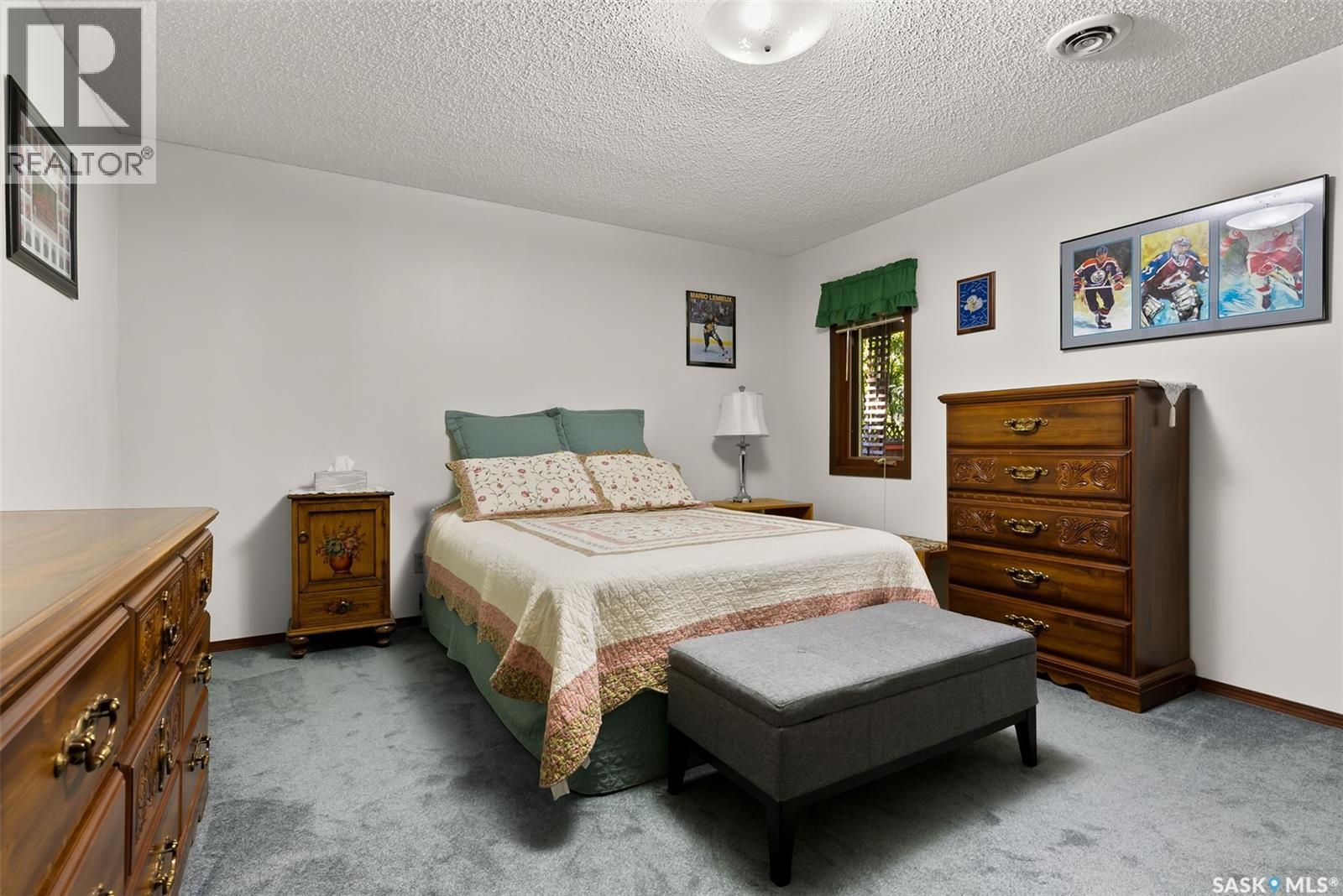 106 SHAW DRIVE - 36