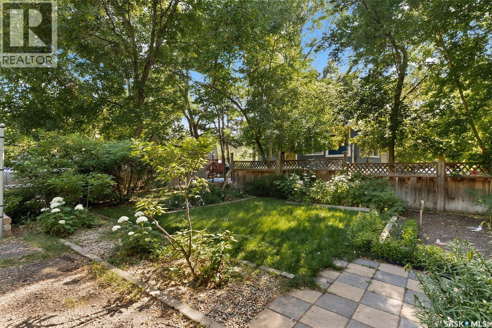 106 SHAW DRIVE - 41