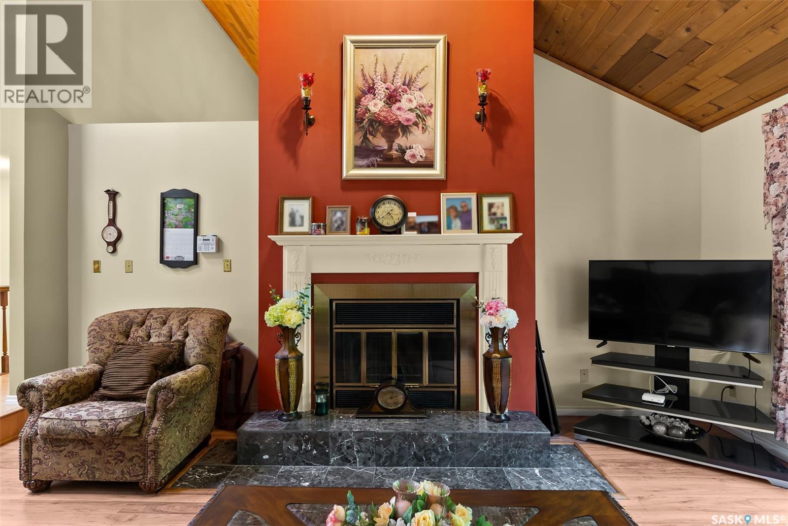 106 SHAW DRIVE - 5