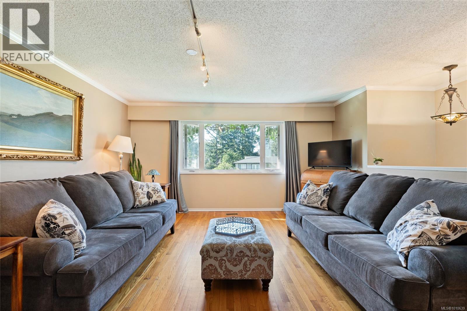 Photo 31 of 1156 Ranger Pl, Saanich BC