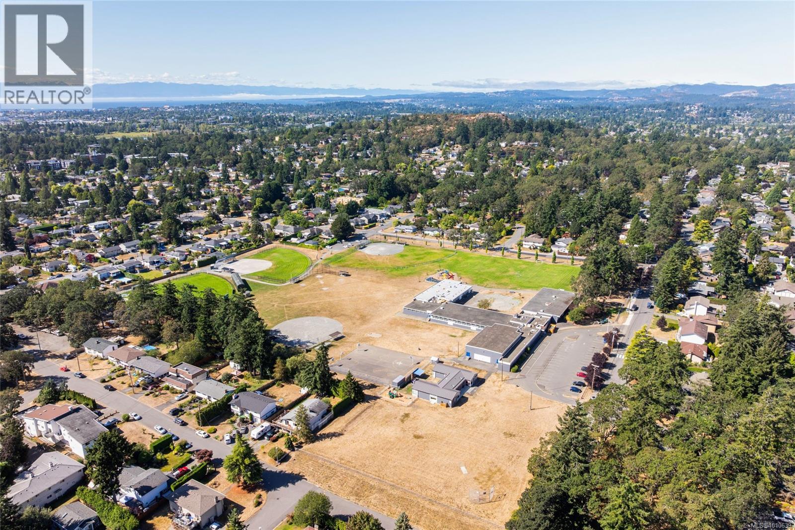 Photo 20 of 1156 Ranger Pl, Saanich BC
