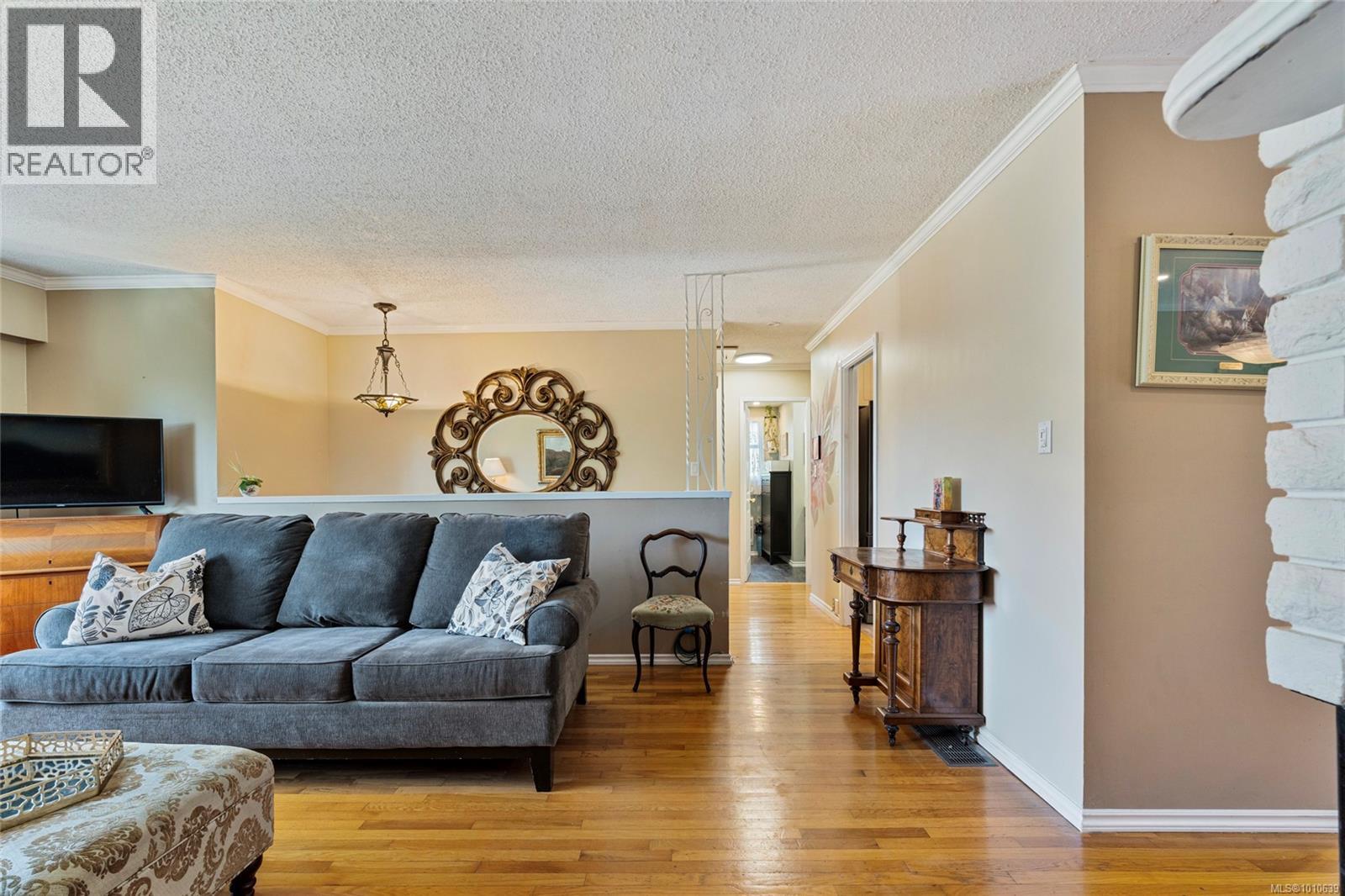 Photo 35 of 1156 Ranger Pl, Saanich BC