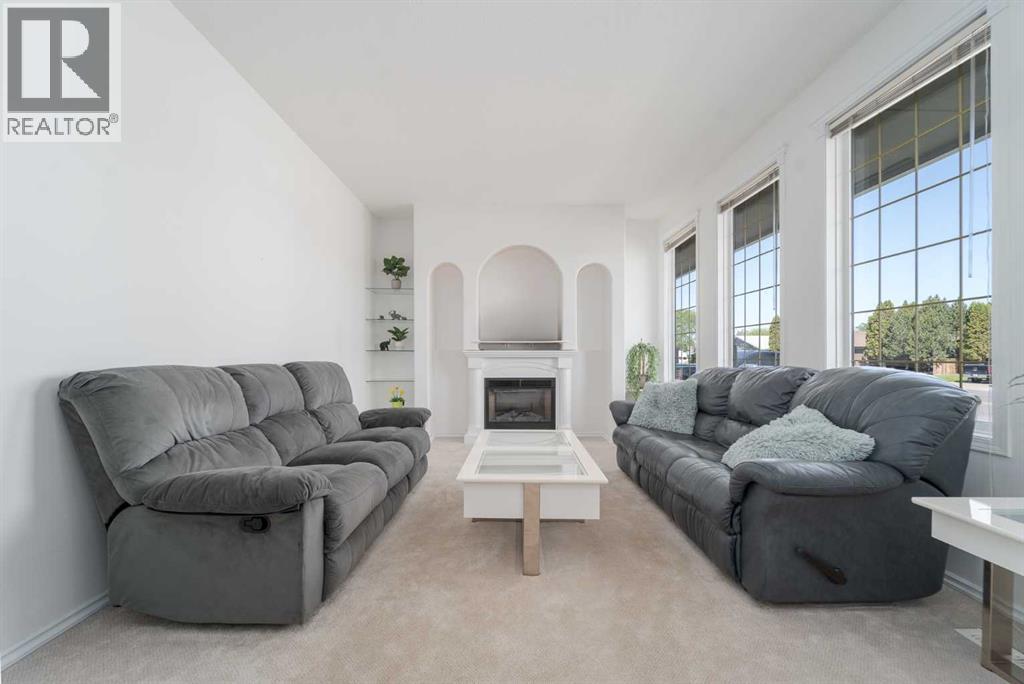 Photo 33 of 4612 50 Avenue, Taber AB