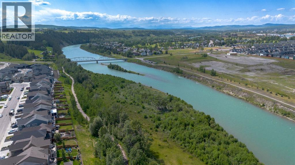 Photo 9 of 66 Riviera View, Cochrane AB