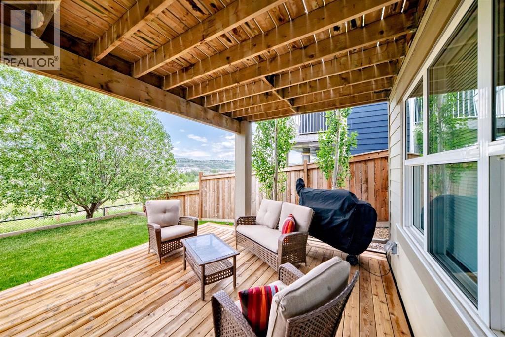 Photo 10 of 66 Riviera View, Cochrane AB