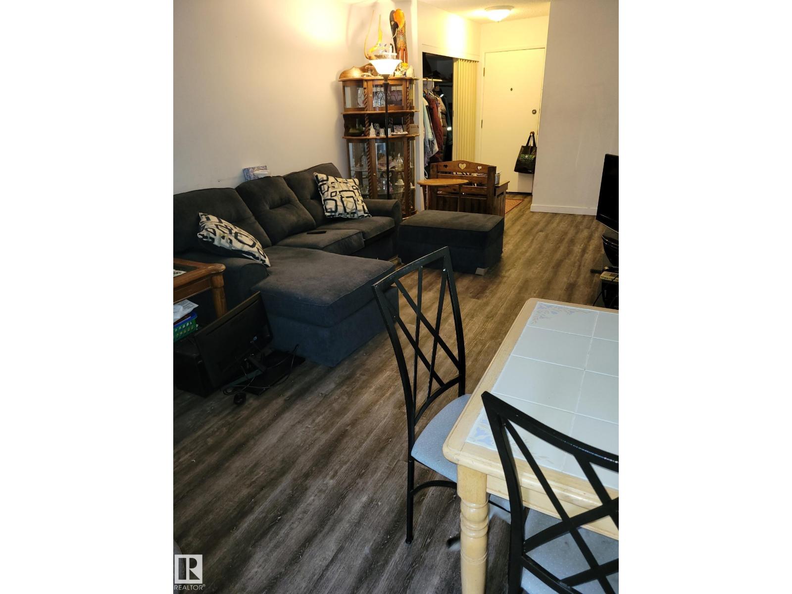 Photo 20 of 202 14825 51 Av Nw, Edmonton AB