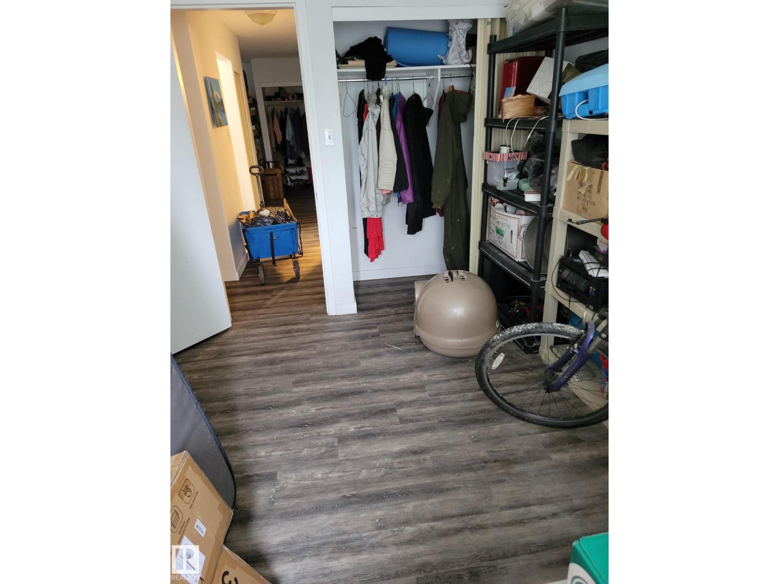 Photo 27 of 202 14825 51 Av Nw, Edmonton AB