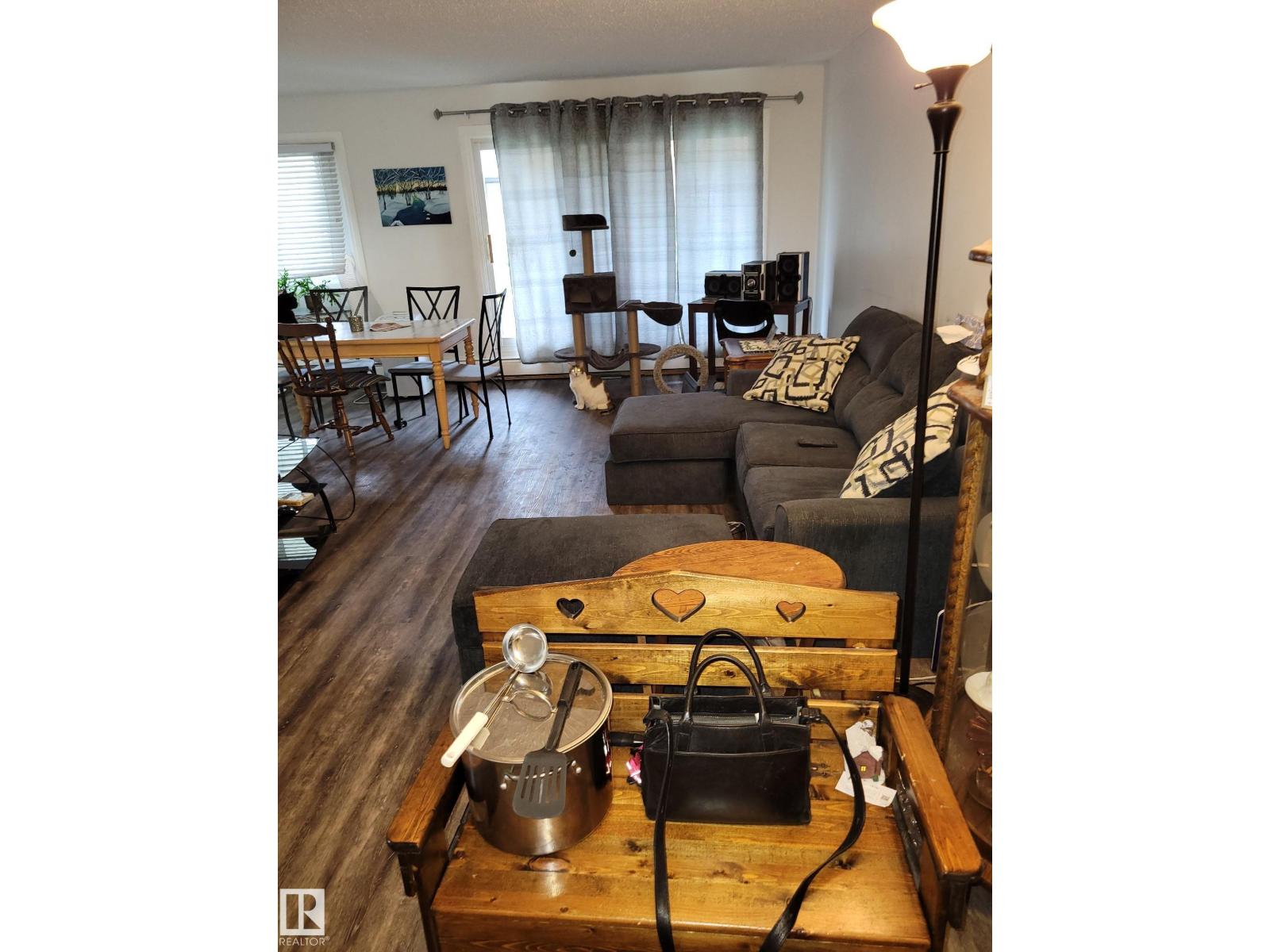 Photo 22 of 202 14825 51 Av Nw, Edmonton AB