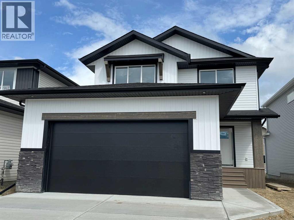 Photo 26 of 49 Emmett Crescent, Red Deer AB