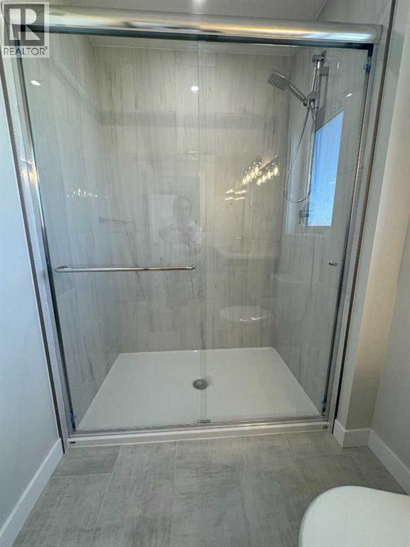 Photo 30 of 49 Emmett Crescent, Red Deer AB