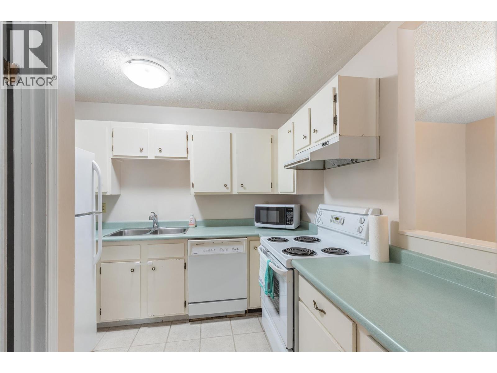 Photo 13 of 2100 43 Avenue Unit 101, Vernon BC