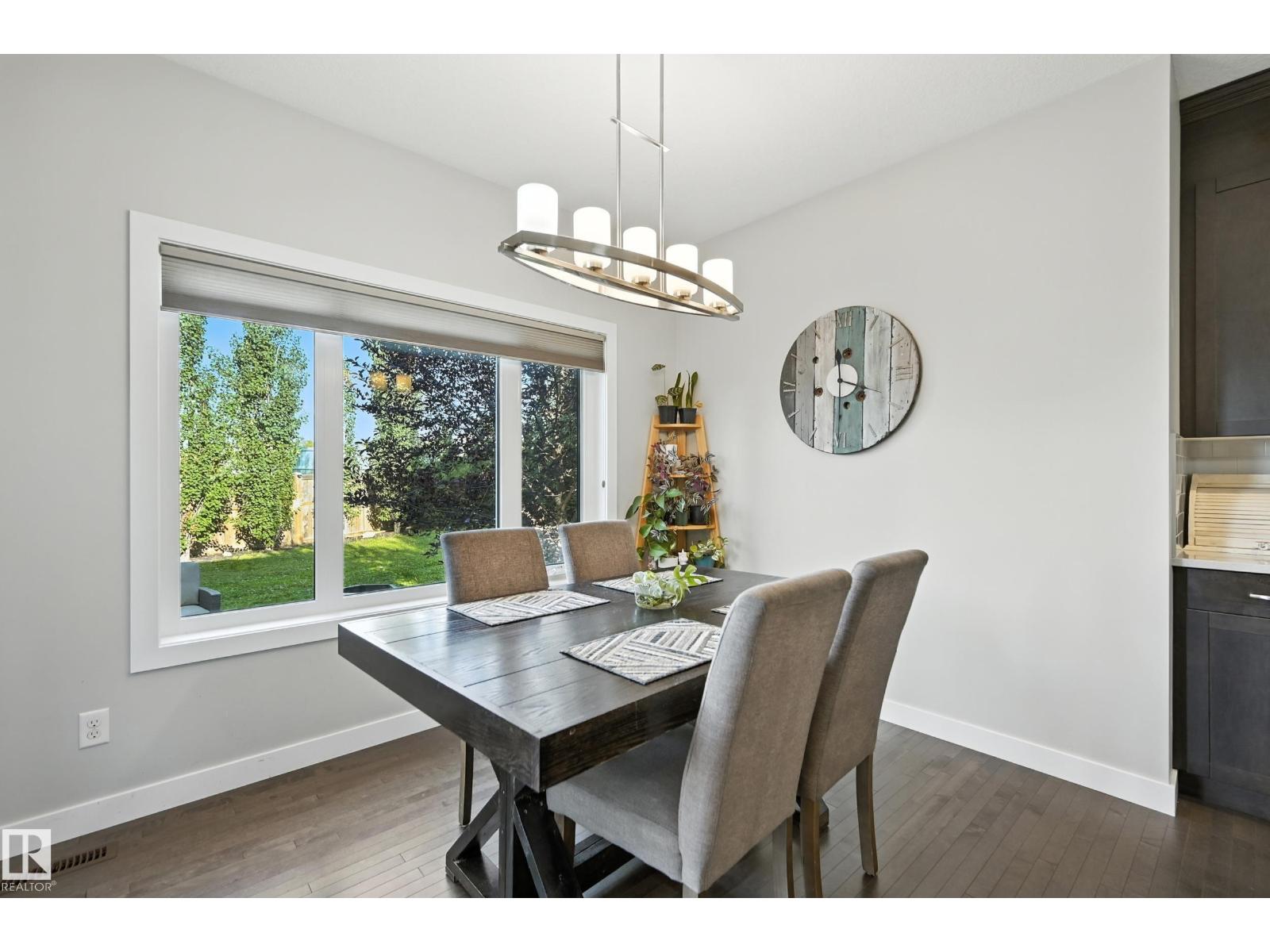 Photo 19 of 16640 14 Av Sw, Edmonton AB
