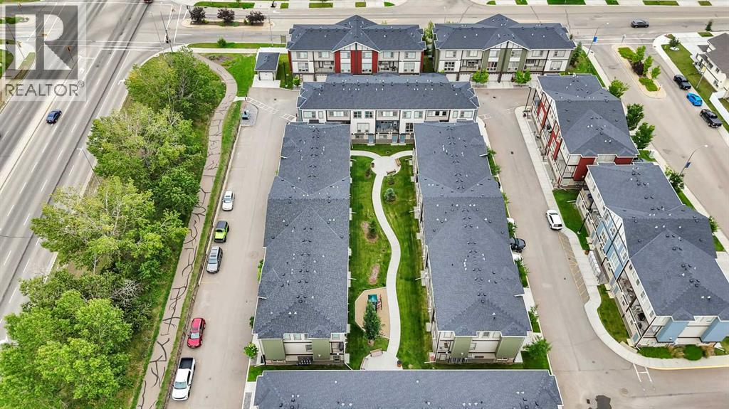 Photo 9 of 602 125 Caribou Crescent, Red Deer AB