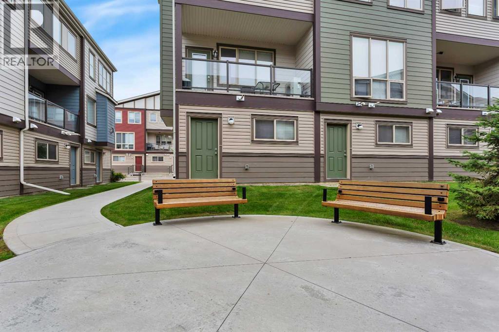 Photo 13 of 602 125 Caribou Crescent, Red Deer AB