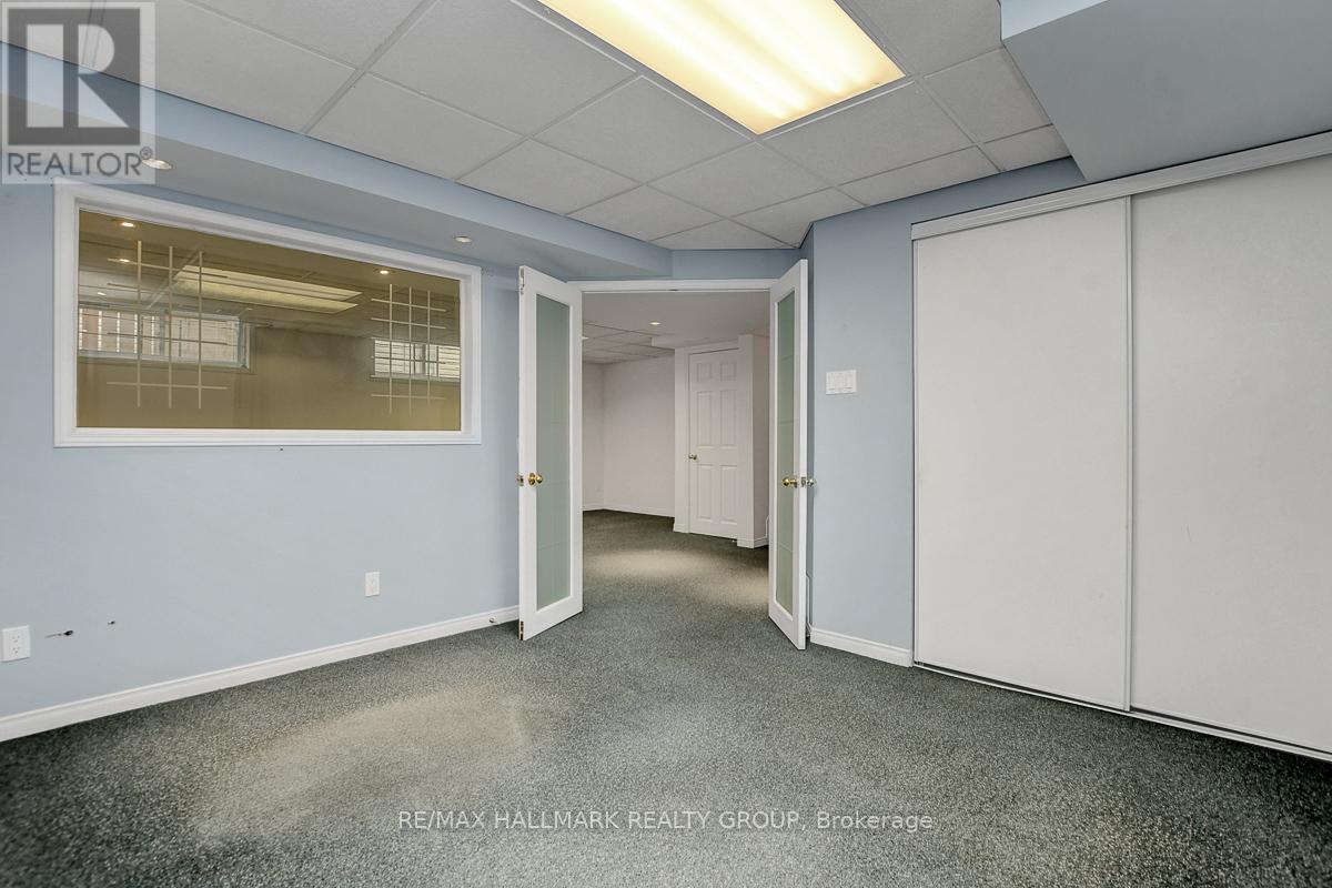 Photo 33 of 1166 Ambercrest Street, Ottawa ON