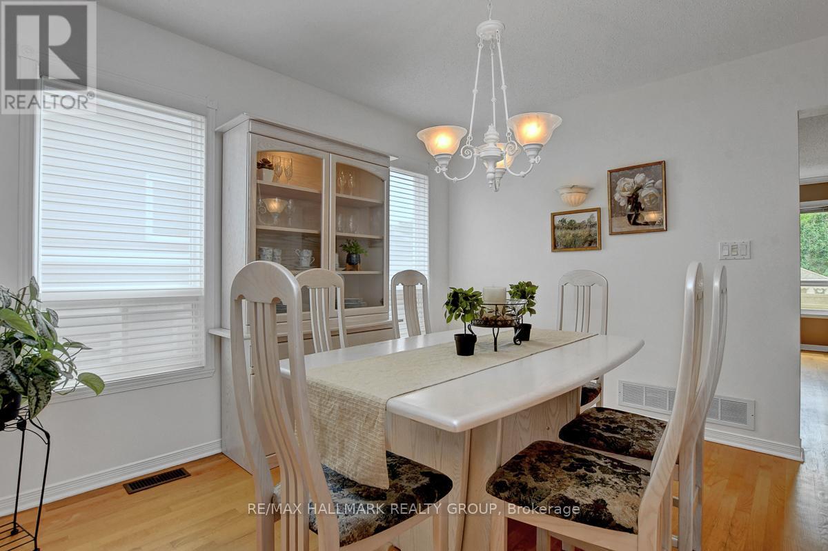 Photo 12 of 1166 Ambercrest Street, Ottawa ON