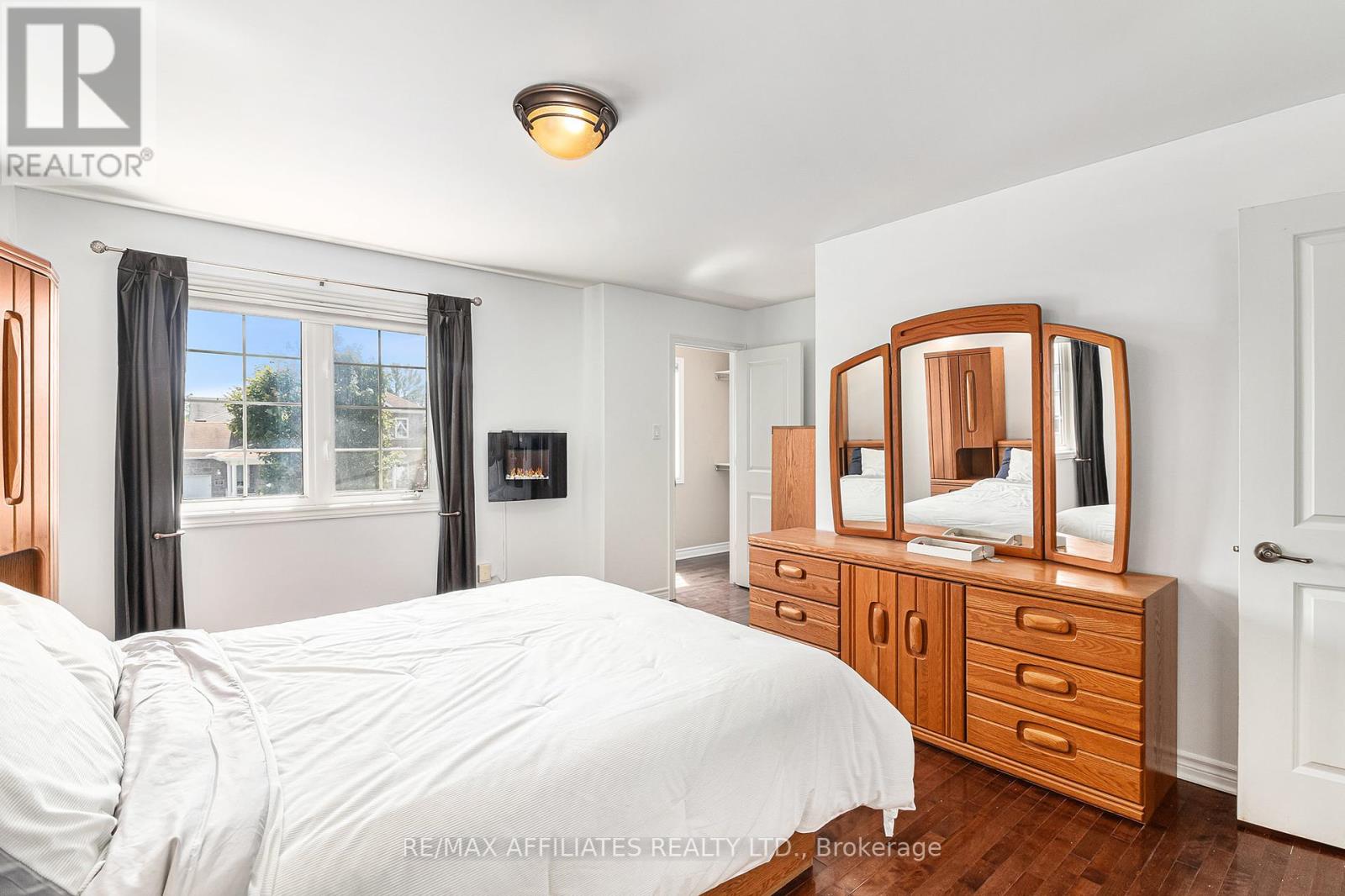 Photo 6 of 34 Oasis Street, The Nation ON