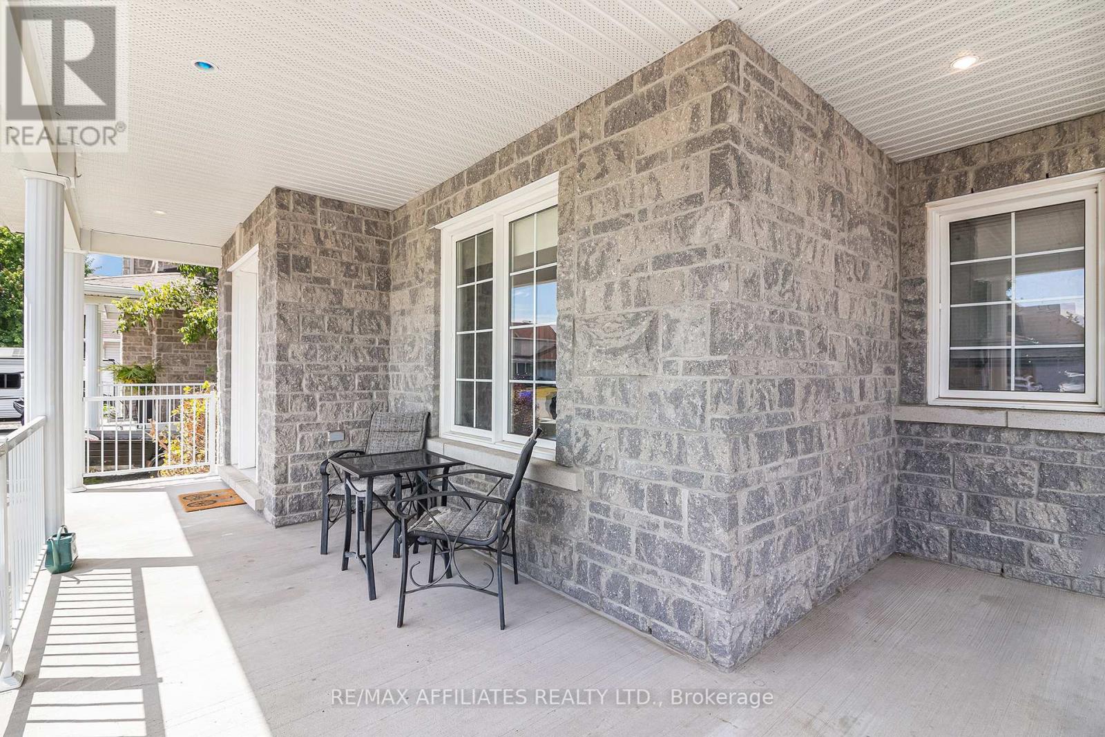 Photo 32 of 34 Oasis Street, The Nation ON