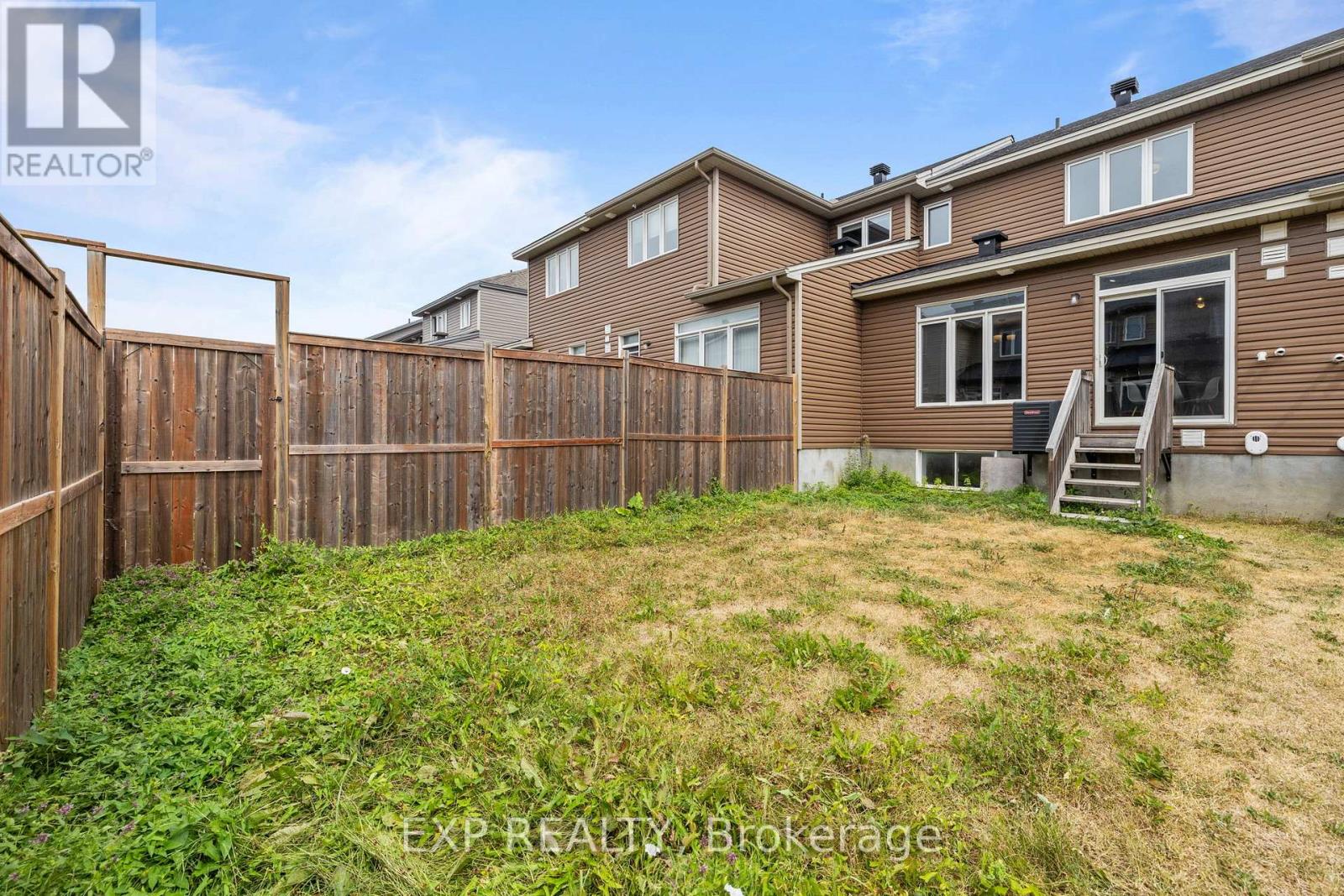 Photo 34 of 157 Overberg Way, Ottawa ON