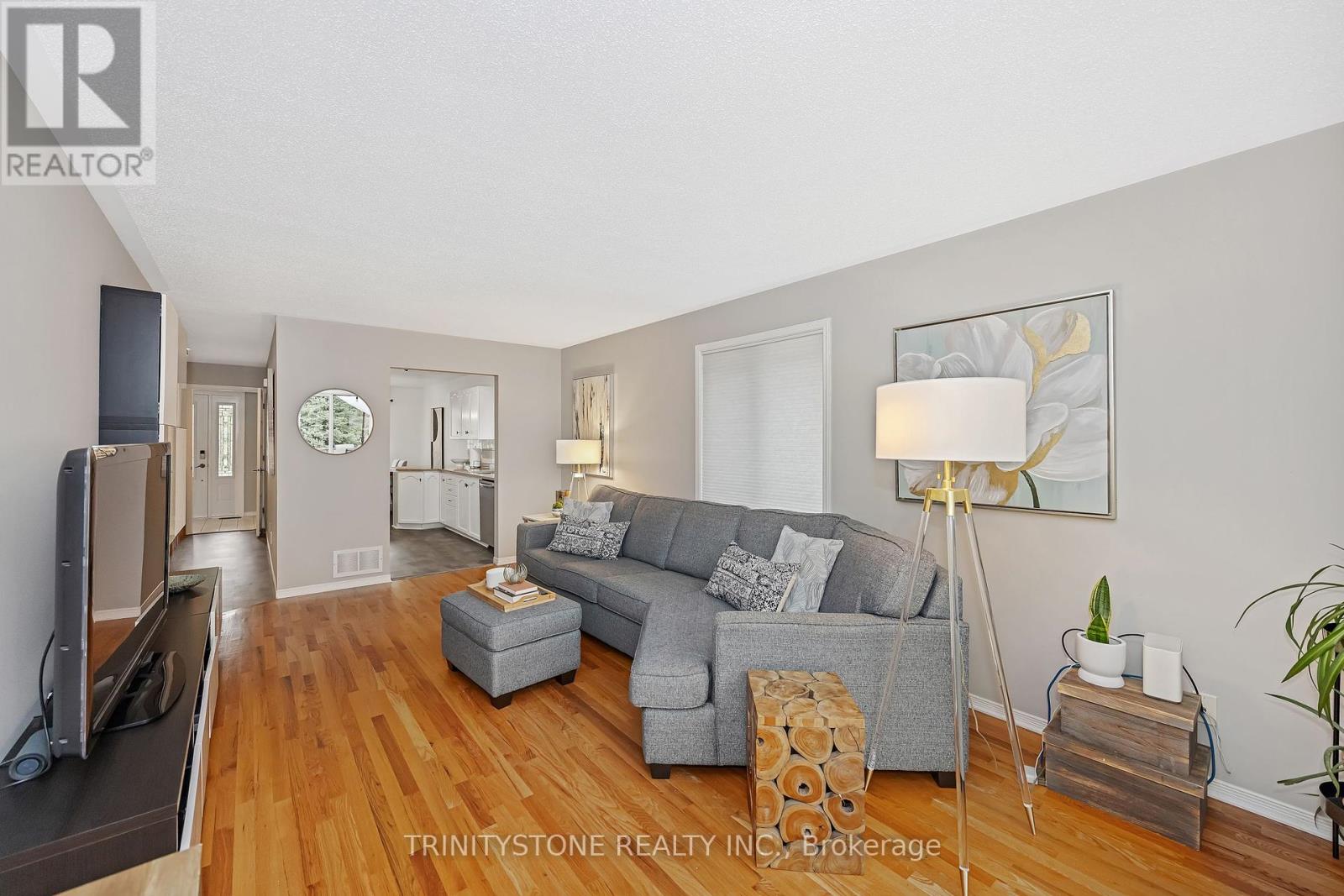 Photo 20 of 6127 Abbott Street E, Ottawa ON