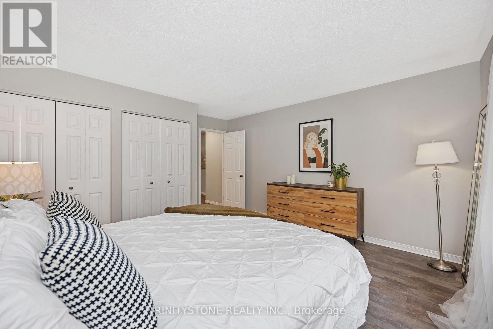 Photo 24 of 6127 Abbott Street E, Ottawa ON