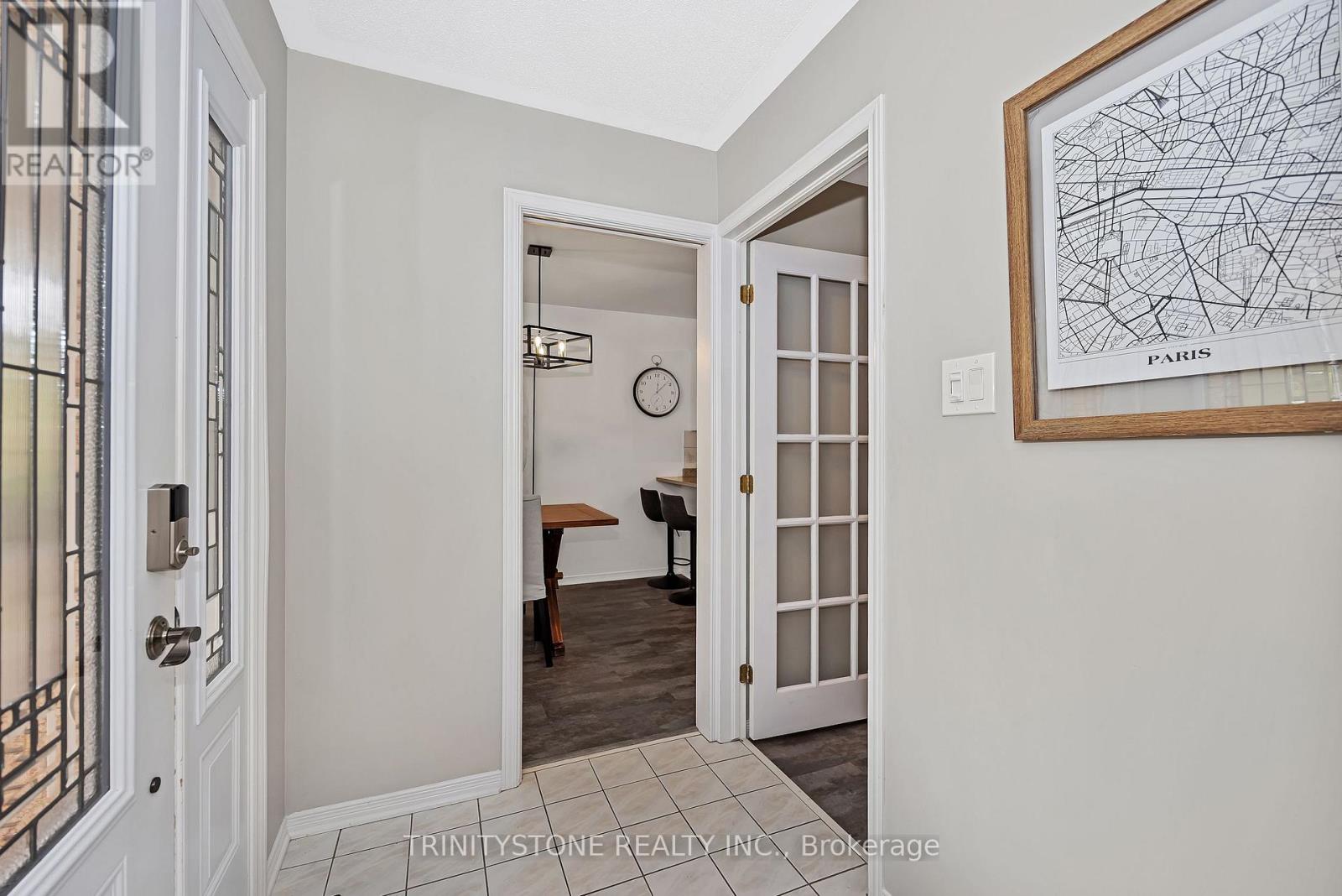 Photo 6 of 6127 Abbott Street E, Ottawa ON