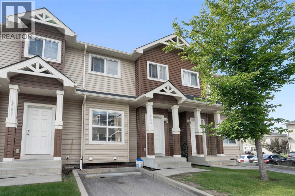 Single Family House for Sale in   Tarawood Lane NE Taradale Calgary 